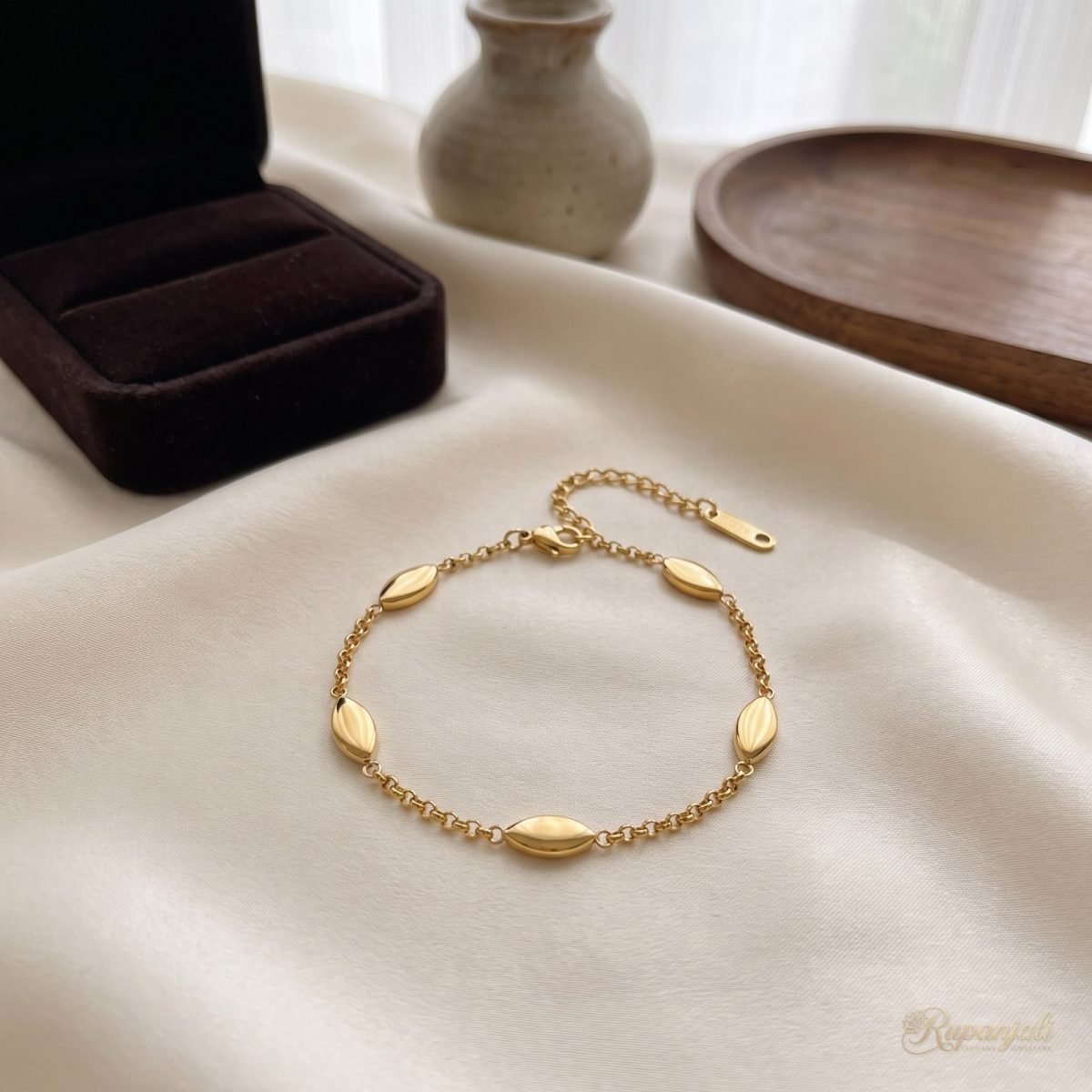 Gold Marquise Station Bracelet for Women — Glossy Geometric 2