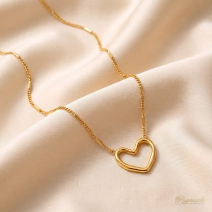 Gold Hollow Heart Necklace for Women — Dainty Clavicle Chain