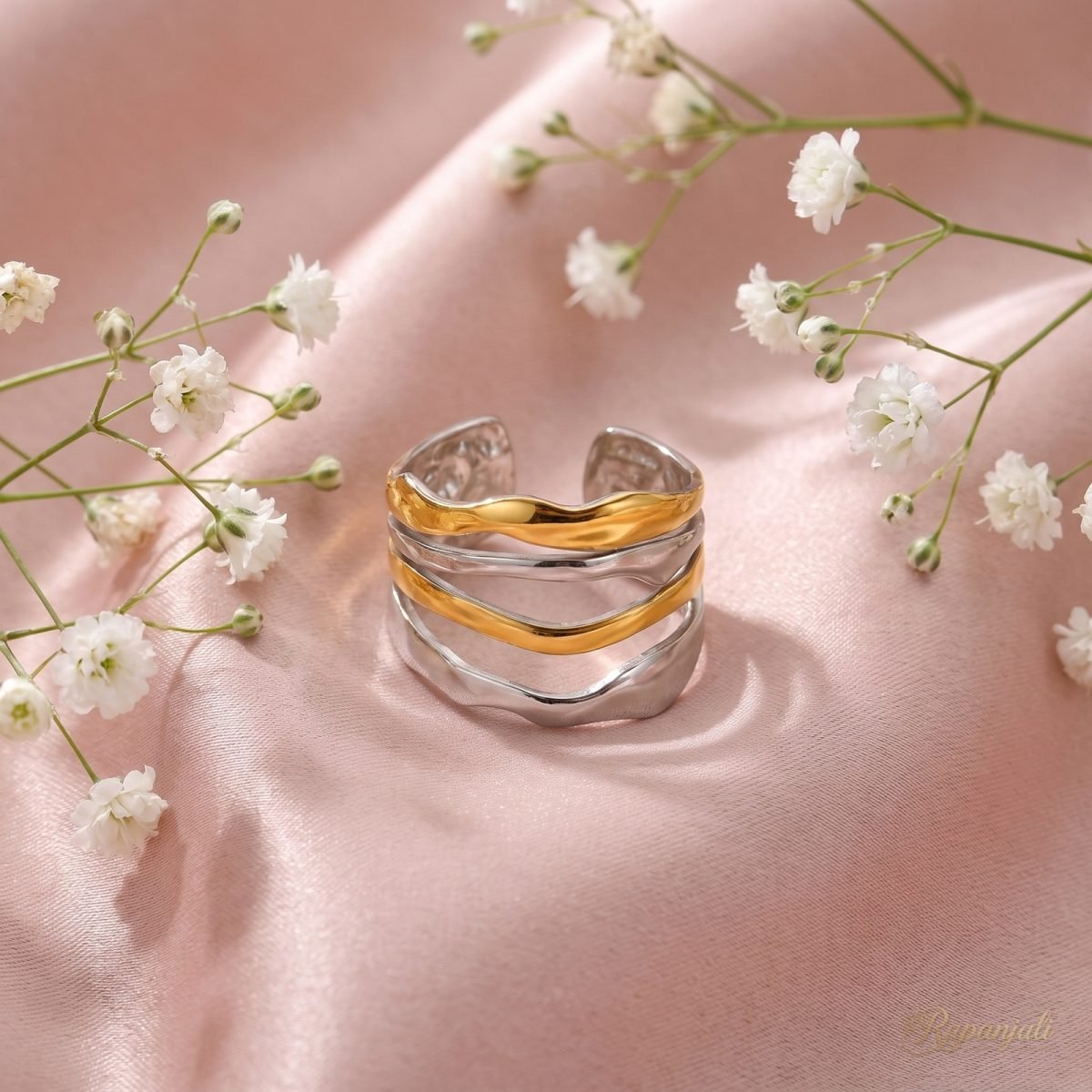 Two-Tone Wavy Open Ring — Gold & Silver Molten Lines 3