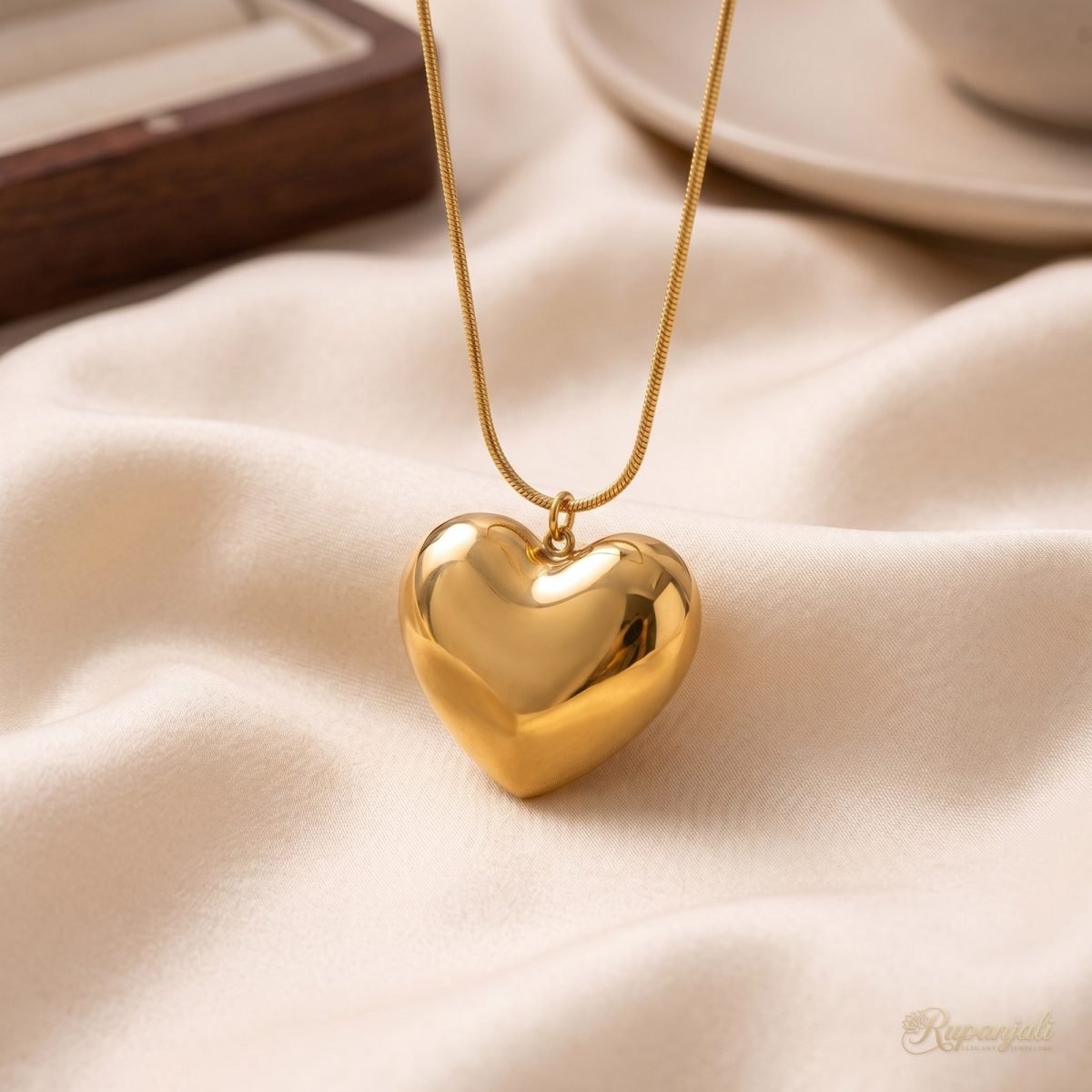 Gold Puffed Heart Pendant Necklace for Women — Glossy Love 1