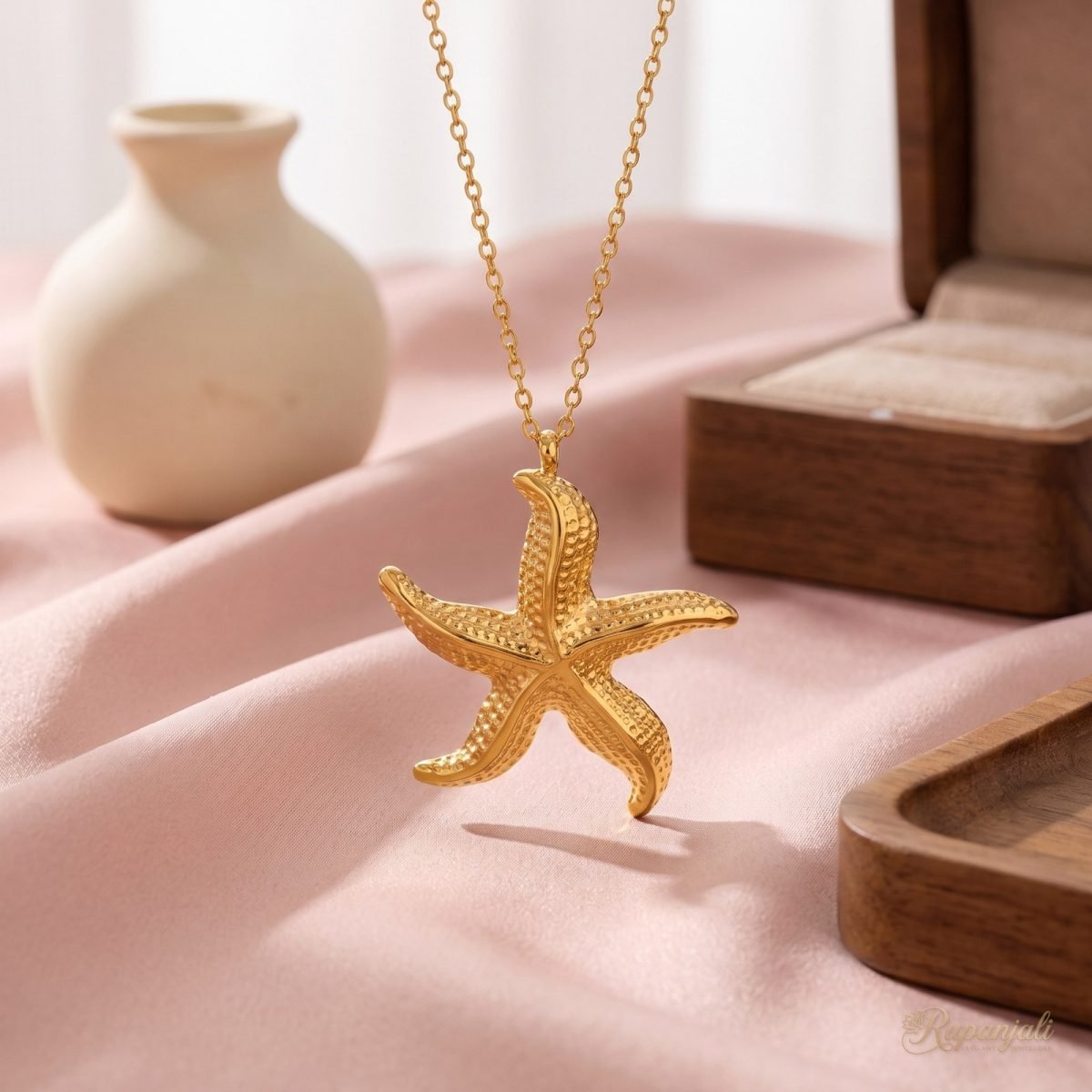 Gold Starfish Pendant Necklace for Women — Sea Star Charm 2