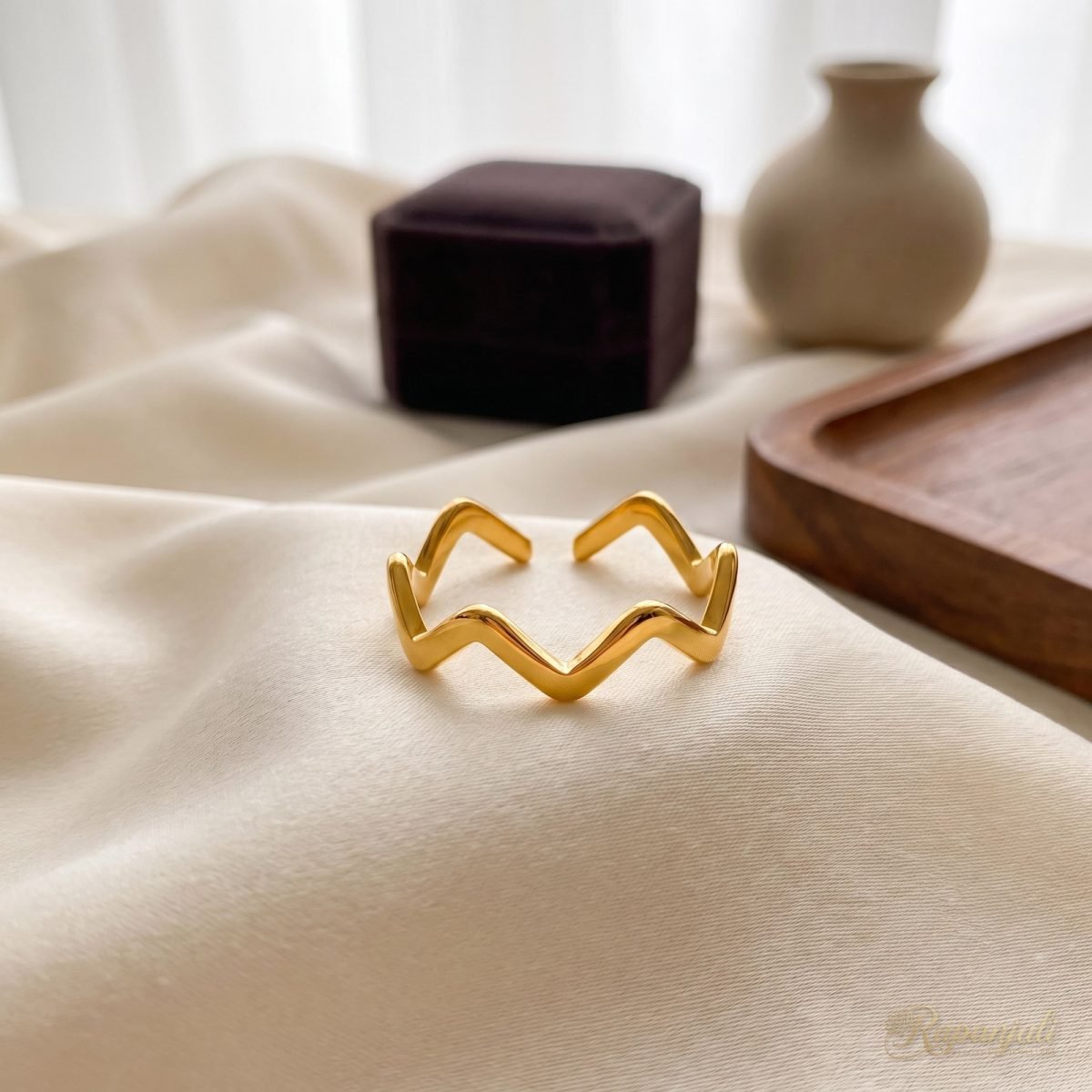 Gold-Tone Wave Ring for Women — Adjustable Open Zigzag Band 3
