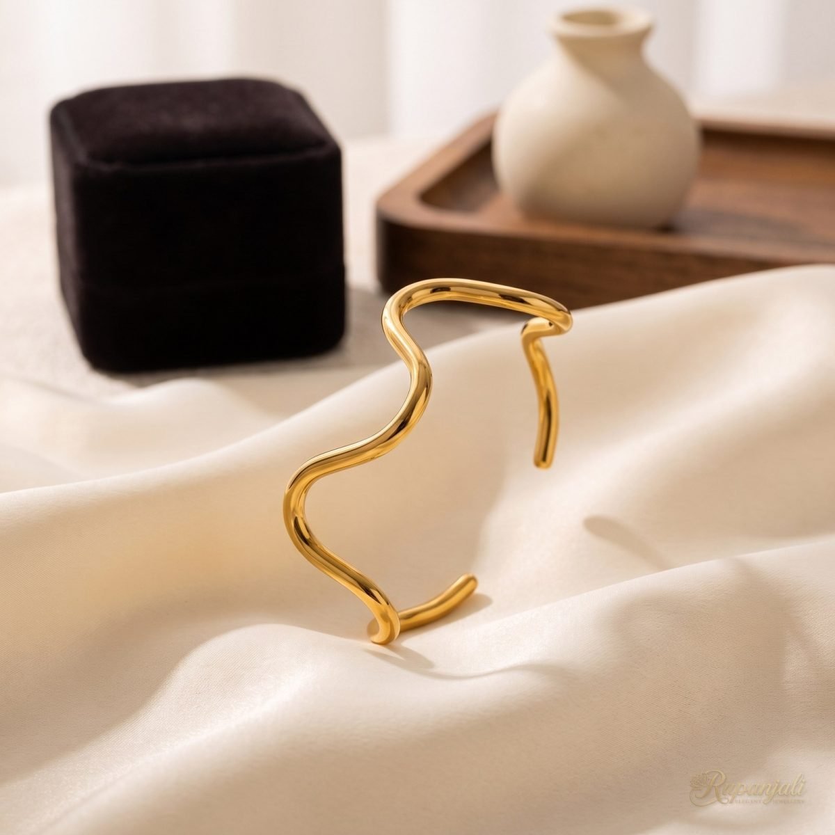Gold Wavy Open Cuff Bracelet for Women — Sculptural Bangle 2