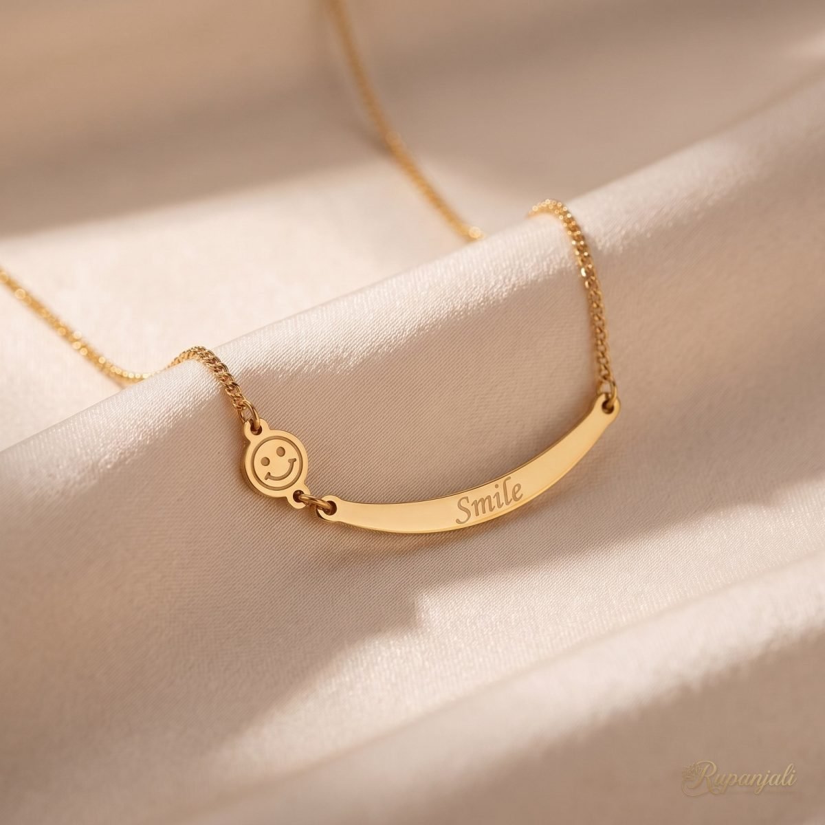 Smile Bar Necklace — Smiley Charm 1