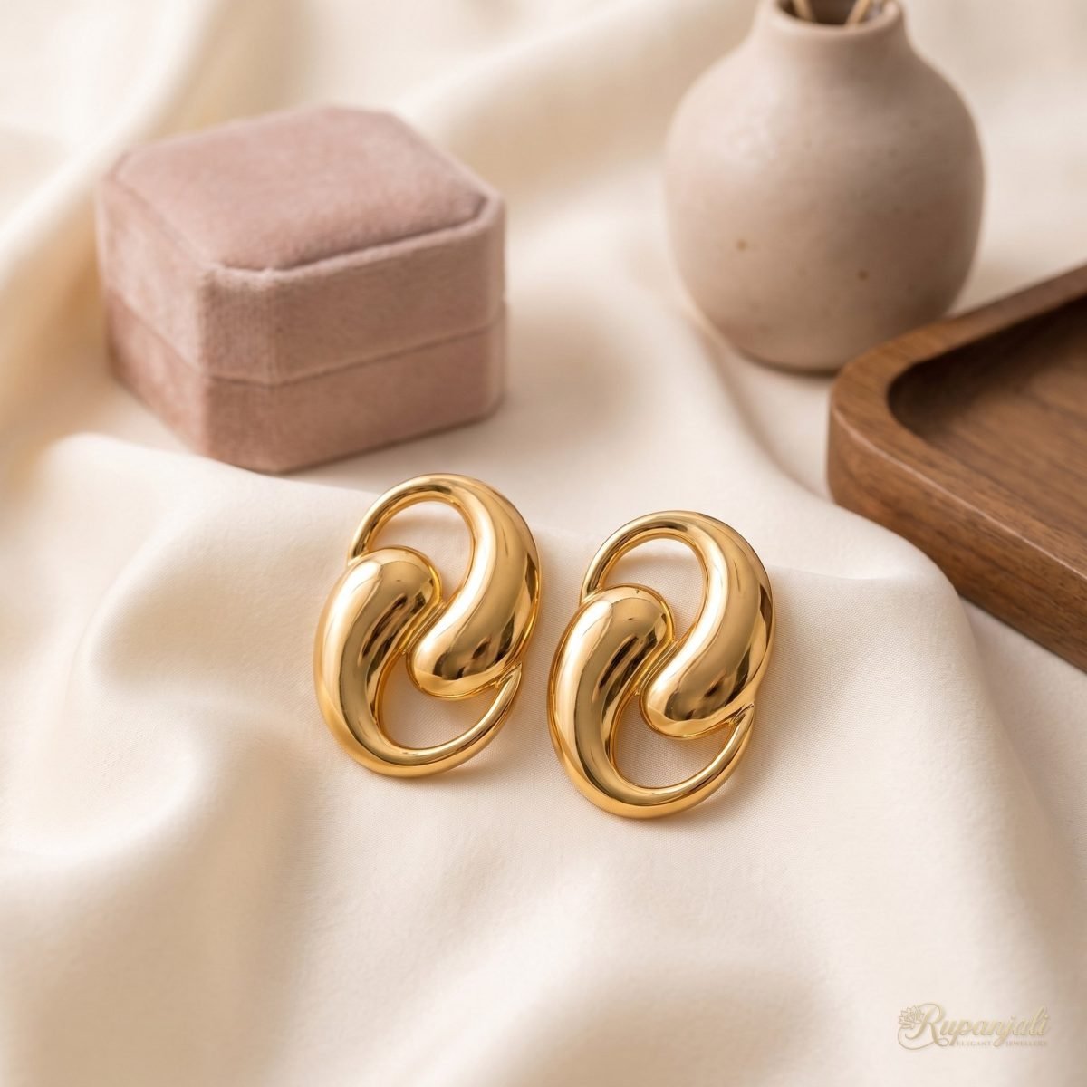 Gold Swirl Stud Earrings — Interlocked Teardrop Statement 2